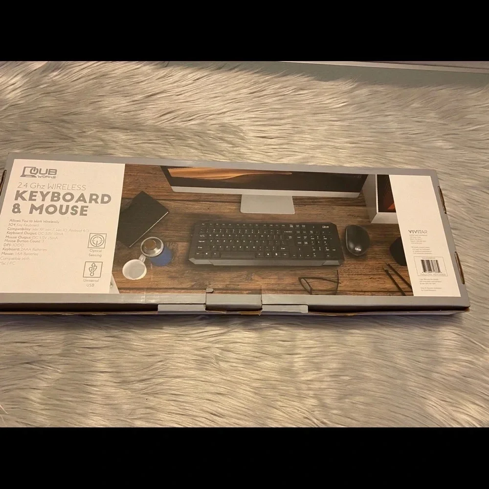 QUB Works 2.4Ghz Wireless Keyboard & Optical Mouse